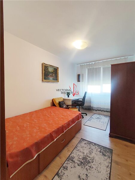 Teiul Doamnei, Sectia 7 Politie, 15' metrou Obor, mobilat si utilat, zona verde.