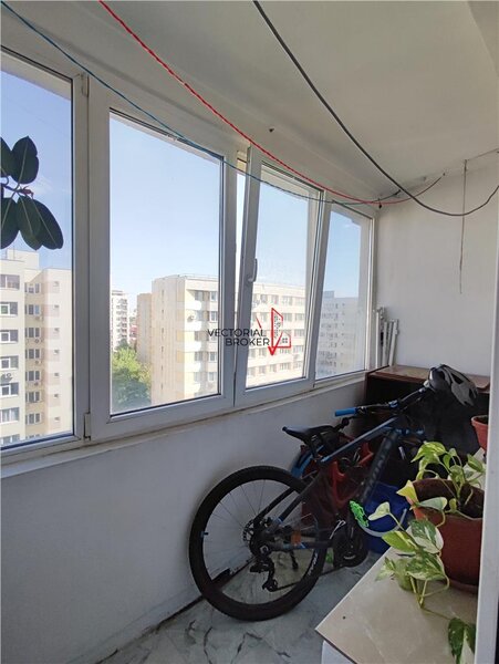 Teiul Doamnei, Sectia 7 Politie, 15' metrou Obor, mobilat si utilat, zona verde.
